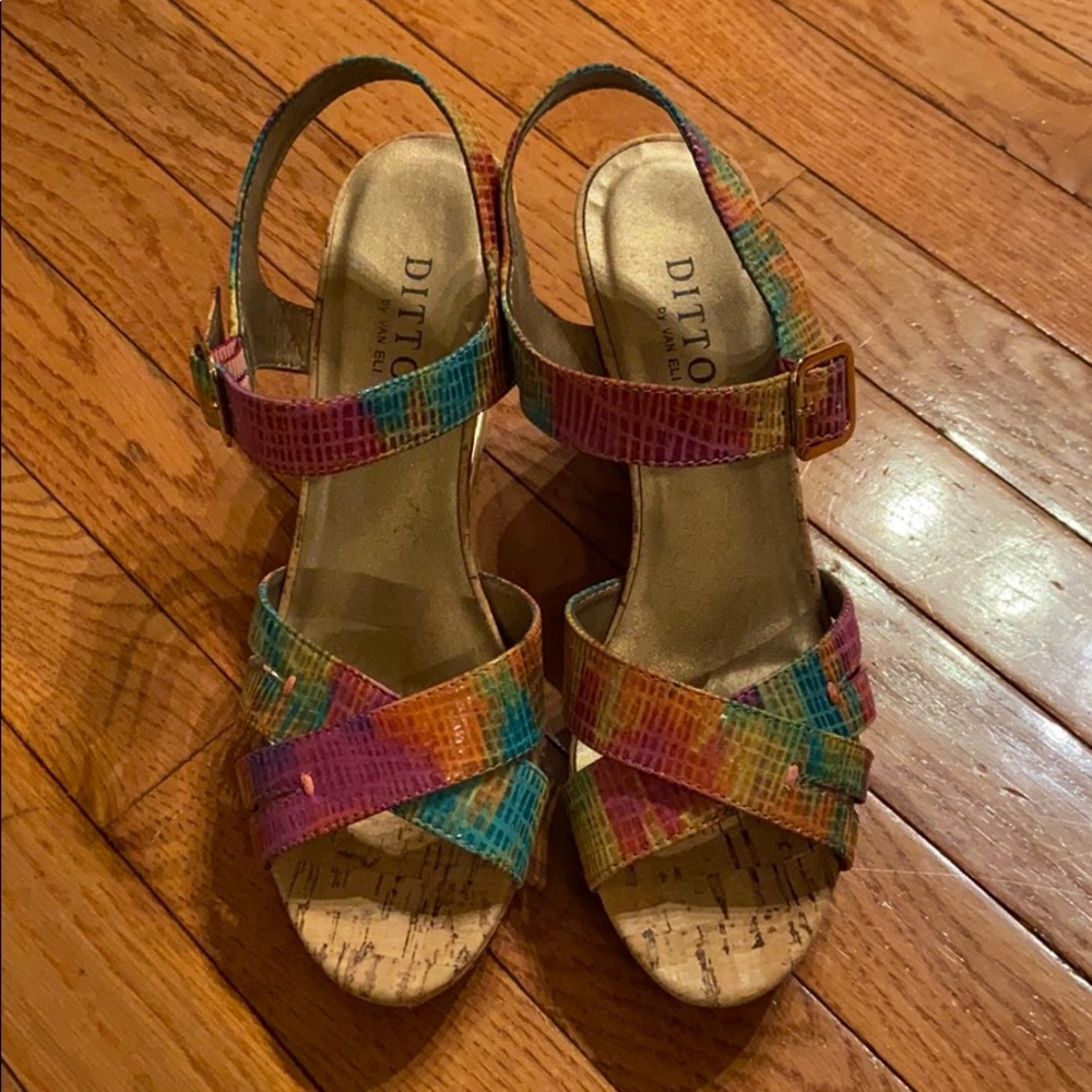 Multicolored and multidimensional Wedges Sz 9.5